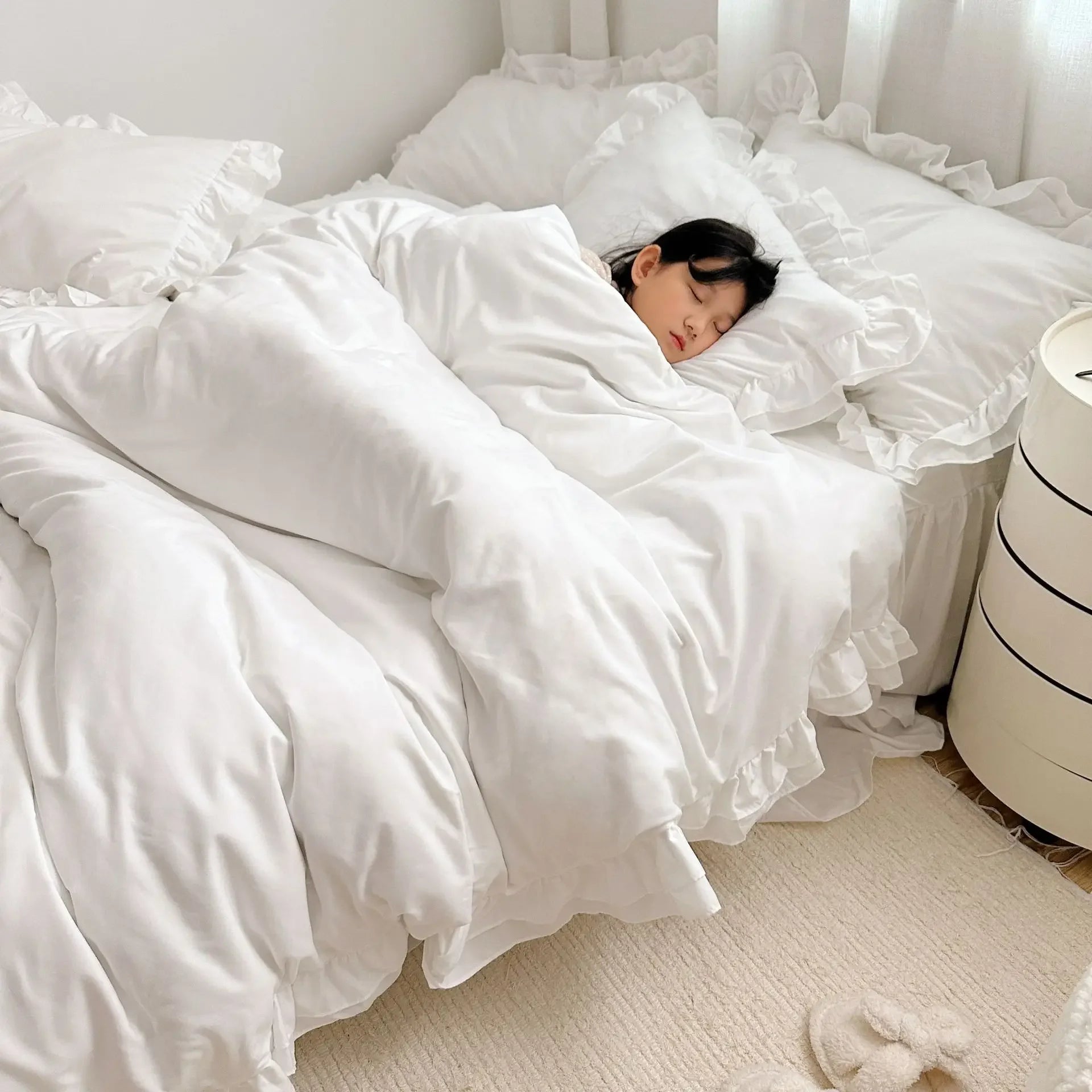 2024 New Bedding Set European Simple Large Family Set Large Quilt Cover Home Comfortable Quilt Cover Pillow Cover Bed Sheet